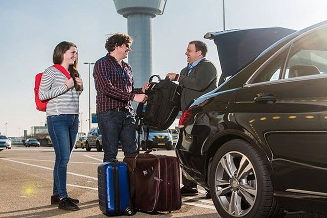 Taxi Heathrow Airport To or From London (standard car) - In-Depth Review of the Heathrow to London Taxi Experience