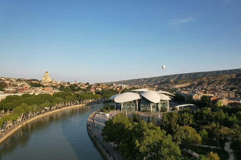 Tbilisi: 4 Bridges Walking Tour w/ Wine Ice Cream & Lemonade - Final Thoughts