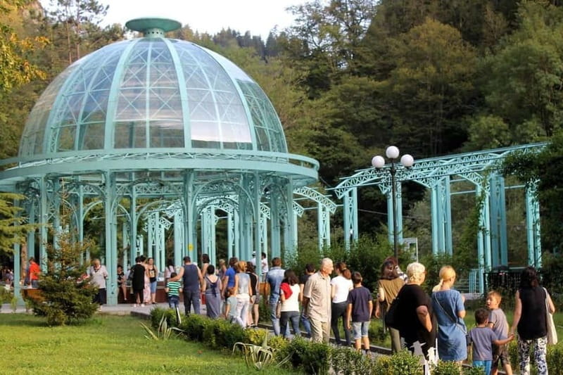 Tbilisi: Borjomi, Rabati & Vardzia Adventure Guided Tour - The Guide’s Role: Making the Experience Special