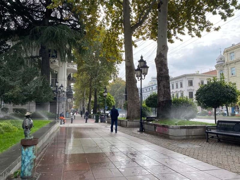 Tbilisi: Central Parks and Beautiful Cafes with 5 Tastings - Key Points / Takeaways