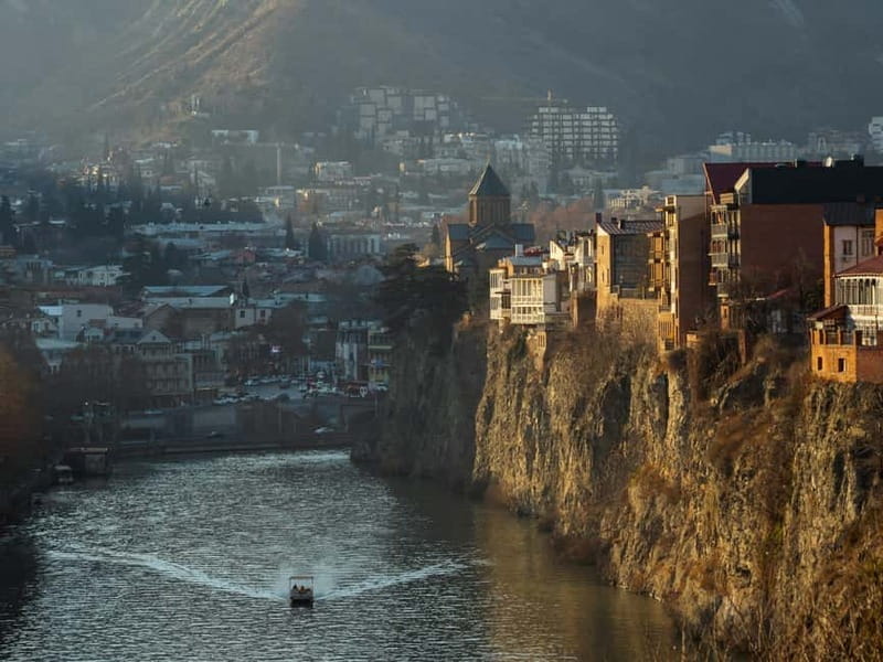 Tbilisi: Kura River Sightseeing Boat Tour - What the Tour Entails: A Short and Scenic Cruise