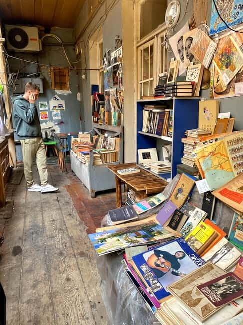 Tbilisi: Mystical Sololaki District and Vera Cemetery Tour - Practical Details: Value, Logistics, and Suitability