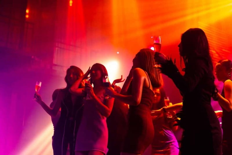 Tbilisi: Nightlife Highlights Tour with Welcome Drinks - Price and Value for Money