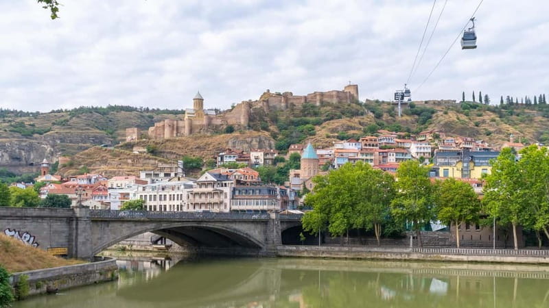 Tbilisi: Old and New City Guided Tour with 2 Cable Car Rides - Key points / Takeaways