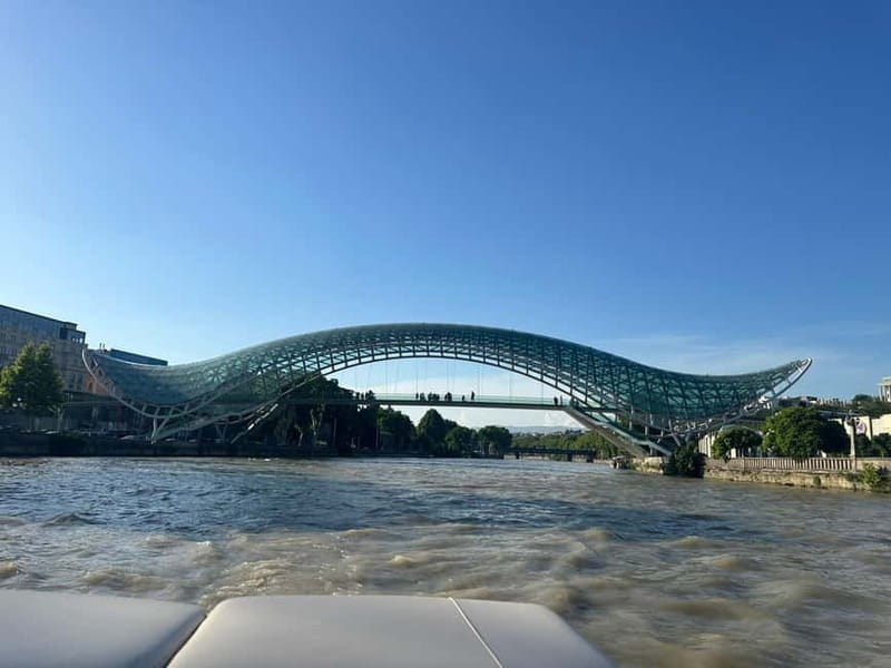 TBILISI: Private, exclusive Boat Ride & with Welcome Drink - Price and Value: What You’re Getting