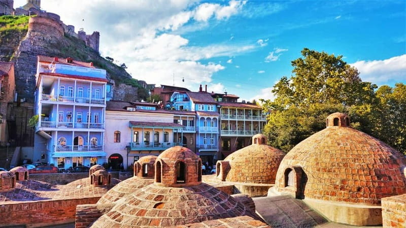 Tbilisi: Private Old City Walking Tour with Wine Tasting - Key points / Takeaways