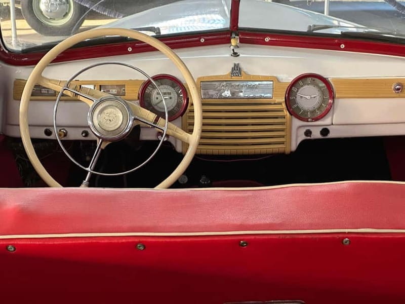 Tbilisi: Soviet Secrets on Wheels, Vintage Museum Car Tour - Exploring the Route and Stops in Detail