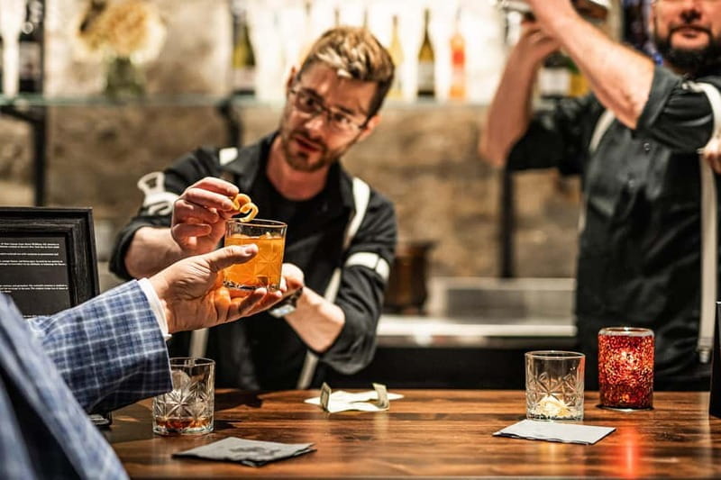 Tbilisi: The First Night with Welcome Drinks - Exploring Tbilisi’s Nightlife: A Genuine Introduction