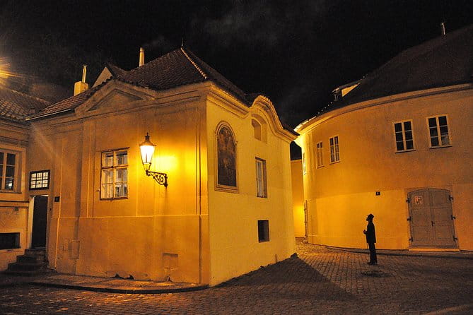 Telltale Ghost Tour - Value and Practicalities