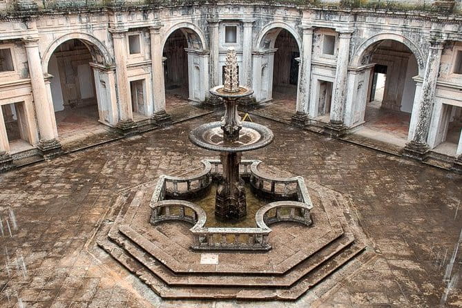 Templar River: Tomar and Almourol Private Tour - Practical Tips for Travelers