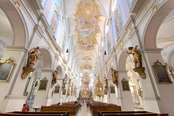 Ten Munich Old town Sights in a Private Express Walking Tour - Starting at the Old Town Hall: Munich’s Medieval Heart