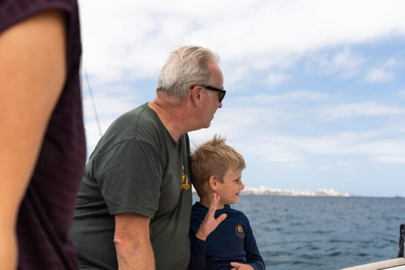 Tenerife: 6 & 8 Hour Private Luxury Motorboat Charter - Dining and Drinks: A Feast at Sea