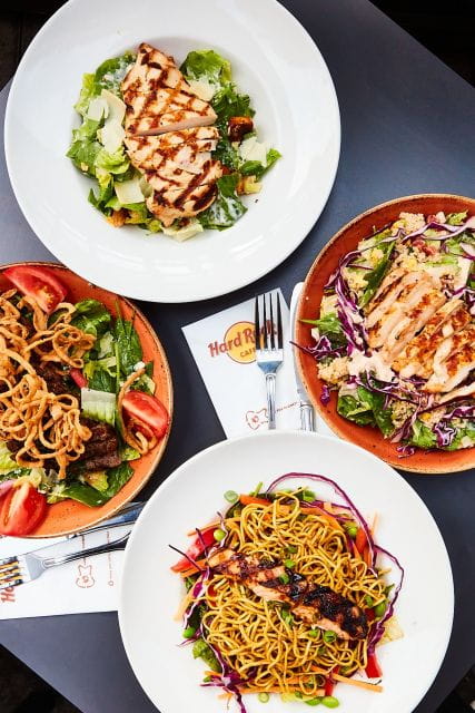 Tenerife: Hard Rock Cafe Set Menu Lunch or Dinner & Drink - Dining Experience Highlights