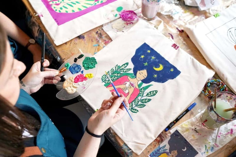 Tenerife: Paint and wine Event - Frequently Asked Questions