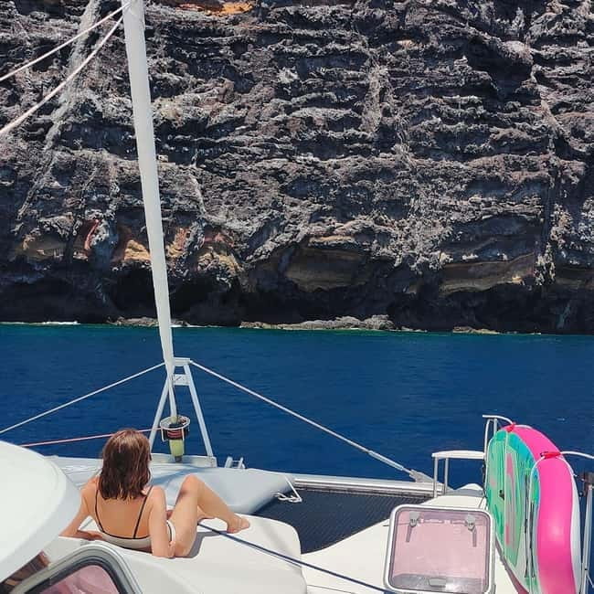 Tenerife: PRIVATE Catamaran cruise with Lunch and Drinks - Price and Logistics
