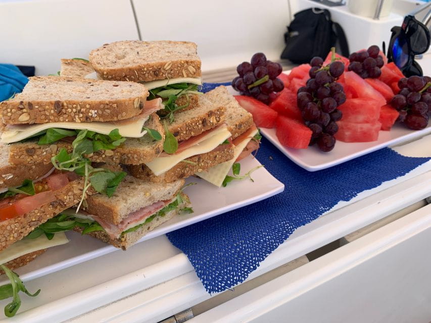 Tenerife: Sailing Excursion With Whale and Dolphin Watching - Customer Ratings