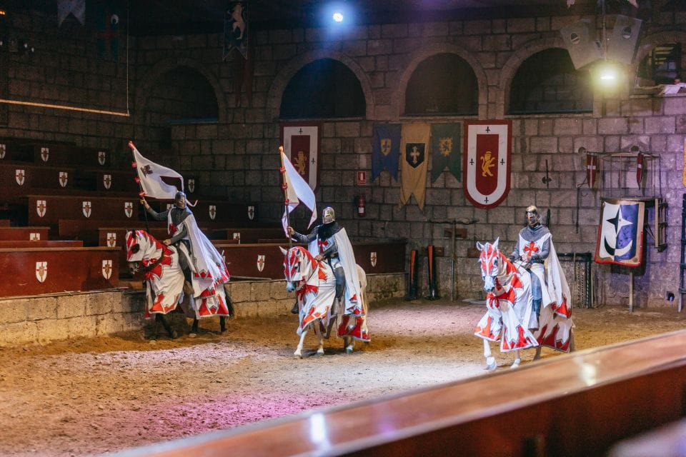 Tenerife: San Miguel Castle Medieval Show With Dinner - Key Points