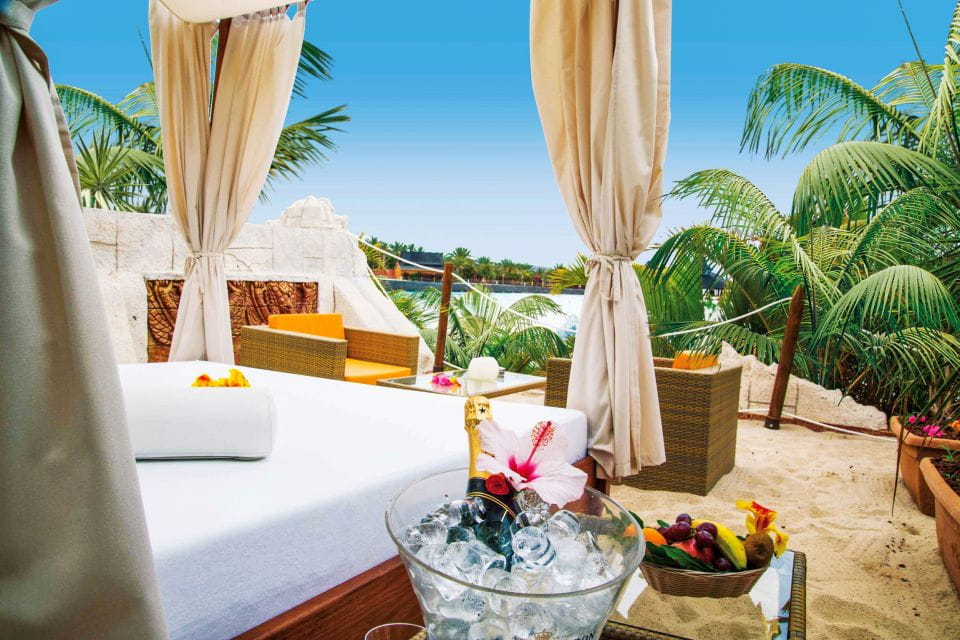 Tenerife: Siam Park Entry Tickets - Visitor Amenities