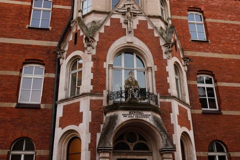 Terrifying Walking Tour of the Krakow's Old Jewish Quarter - FAQ