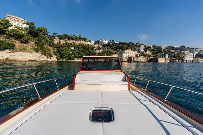 The Amalfi Coast in Private Boat from Sorrento - FAQ