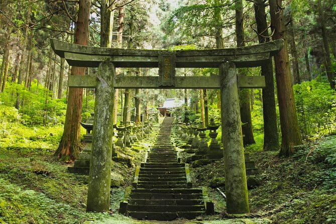 The Aso Caldera & WAGYU Lunch One Day Tour From Fukuoka - Pickup Information and Logistics