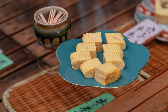 The Award-Winning PRIVATE Food Tour of Kyoto: The 10 Tastings - Accessibility and Additional Tour Details