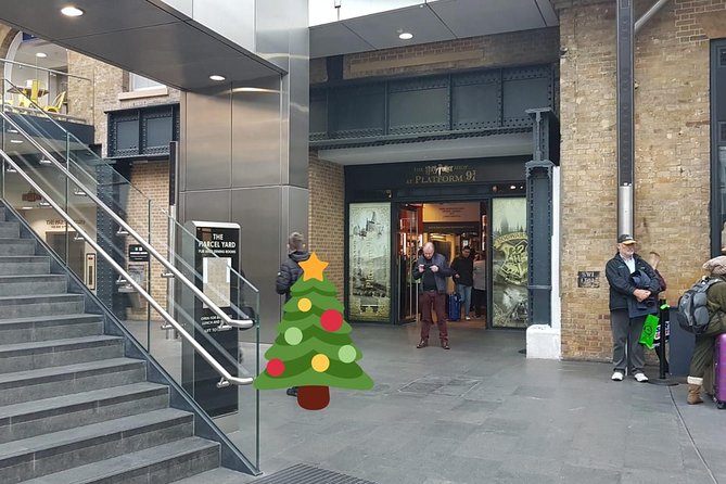 The Best London Harry Potter Tour - Platform 9 3/4 Visit