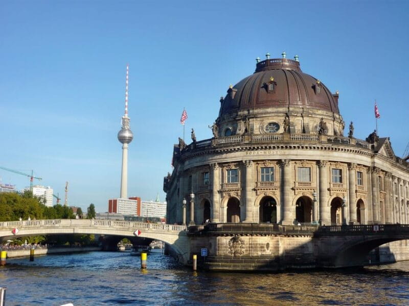 The Best of Berlin Private Guided Tour - Modern Berlin and Reunification Landmarks