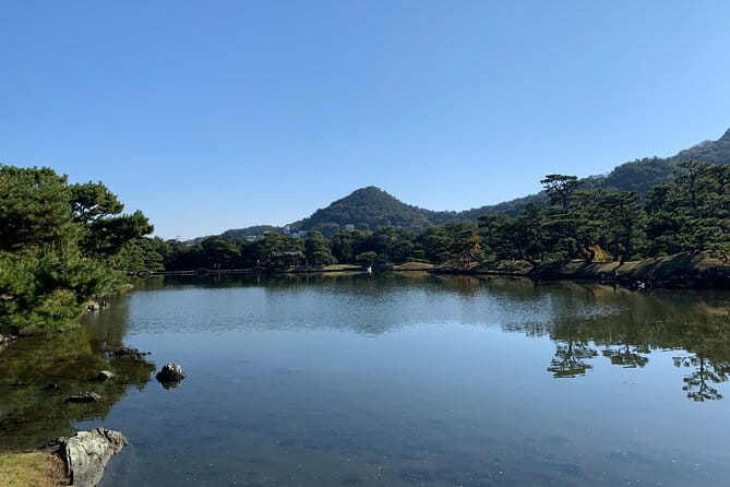 The Best of Wakayama City Private Tour - Taking in Tranquil Gardens