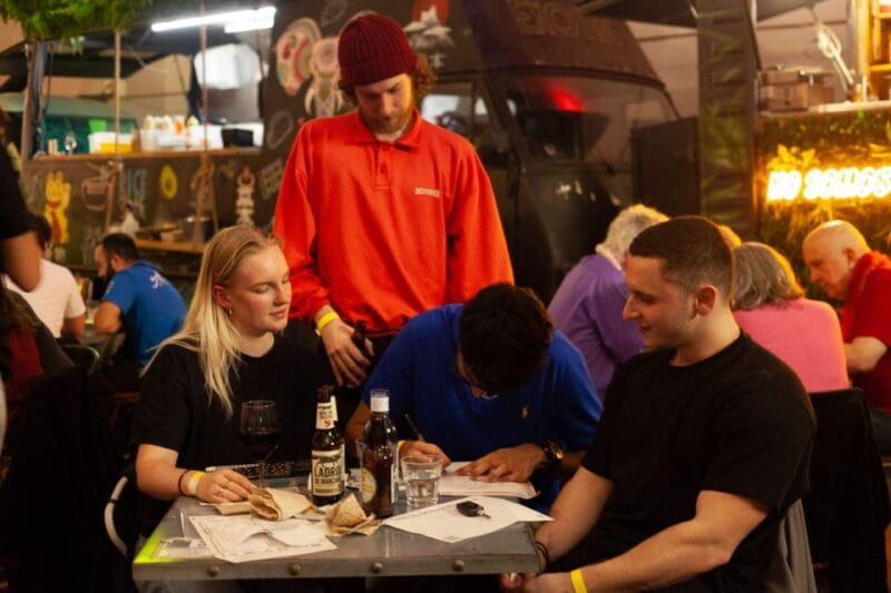 The Biggest Pub Quiz in Valencia - Frequently Asked Questions