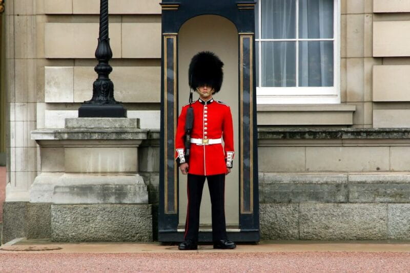 The Changing of the Guard Experience with Thames Boat ride - Price and Value Evaluation