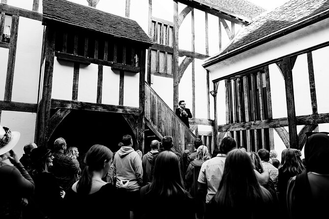 The Deathly Dark Ghost Tour of York: Experience of the Year - Accessibility and Accommodations