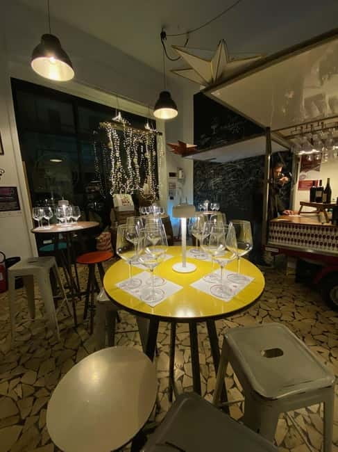 The divine Monday: WalkingWine's Happy Hour - FAQs