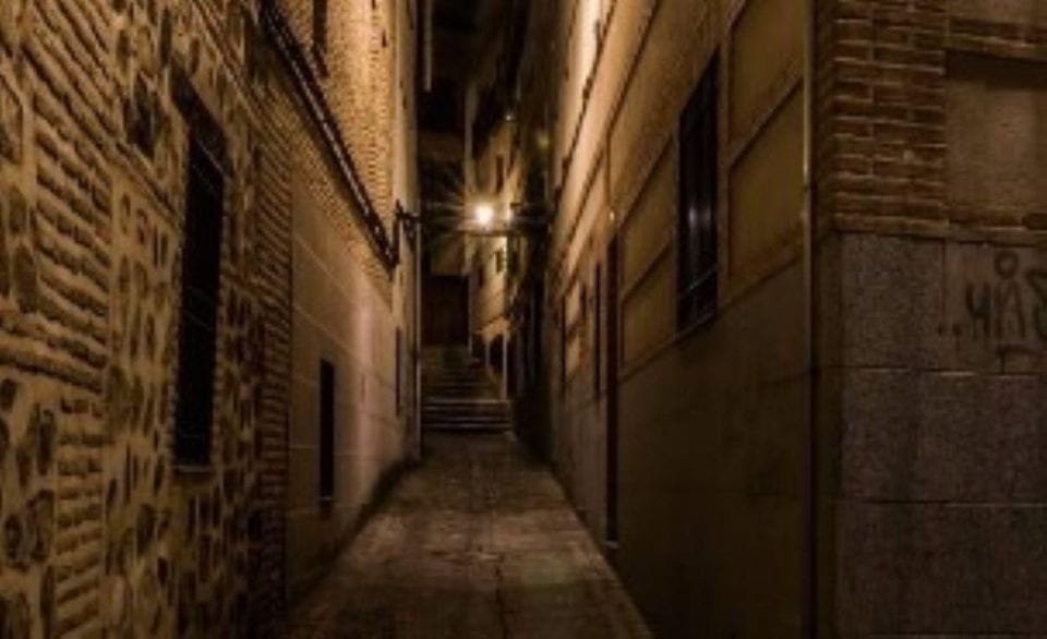 The Enchanted City: A Mysterious Tour of Toledo - Strolling Through Alfileritos Streets Offerings