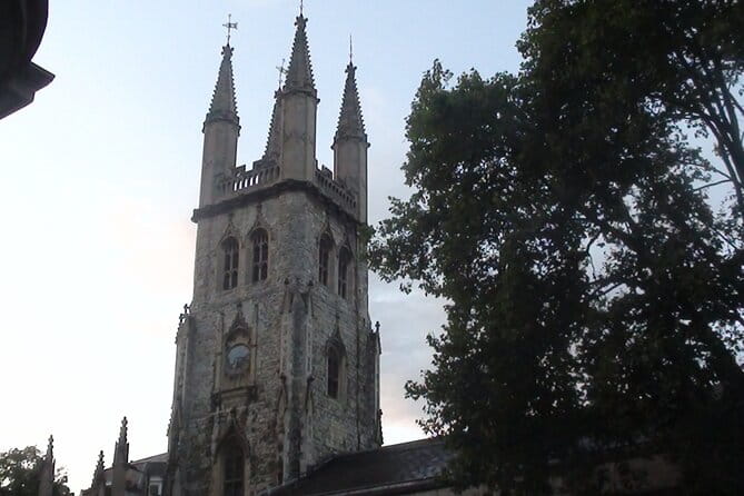 The Fading Light London Ghost Walk - A Detailed Look at the Experience