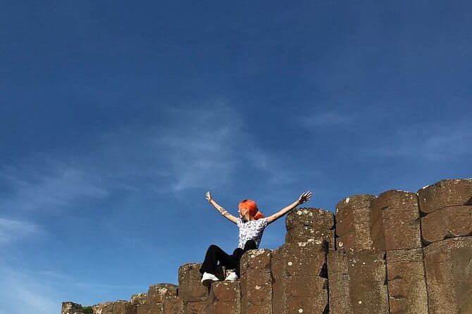 The Giant's Causeway, Dunluce Castel and Belfast - Spanish guide - Why This Tour Works Well