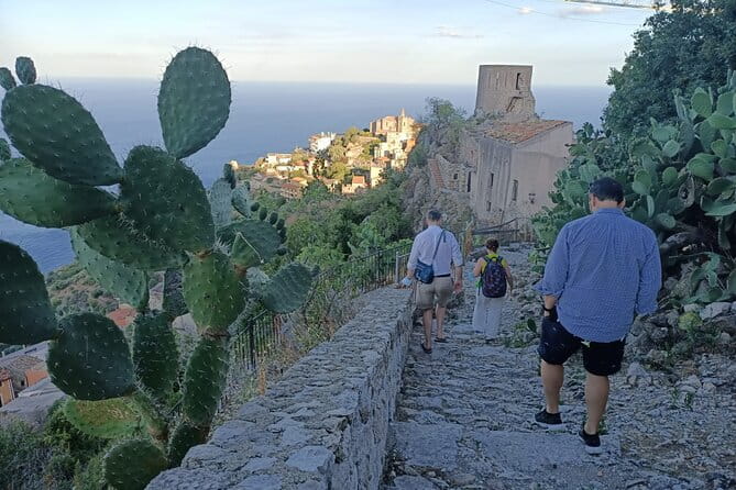 The Godfather Movie Iconic Locations: Savoca & Forza D'Agrò small group tour - Key points / Takeaways