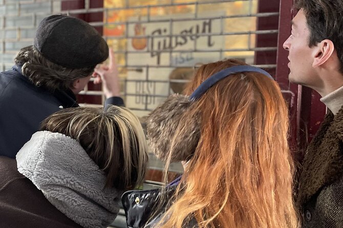 The Great British Rock and Roll Walking Tour - Inclusions and Offerings