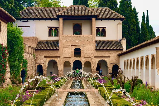 The guided tour in Alhambra with polish guide - Exploring the Alhambra with a Polish Guide: A Deep Dive into Granada’s Crown Jewel