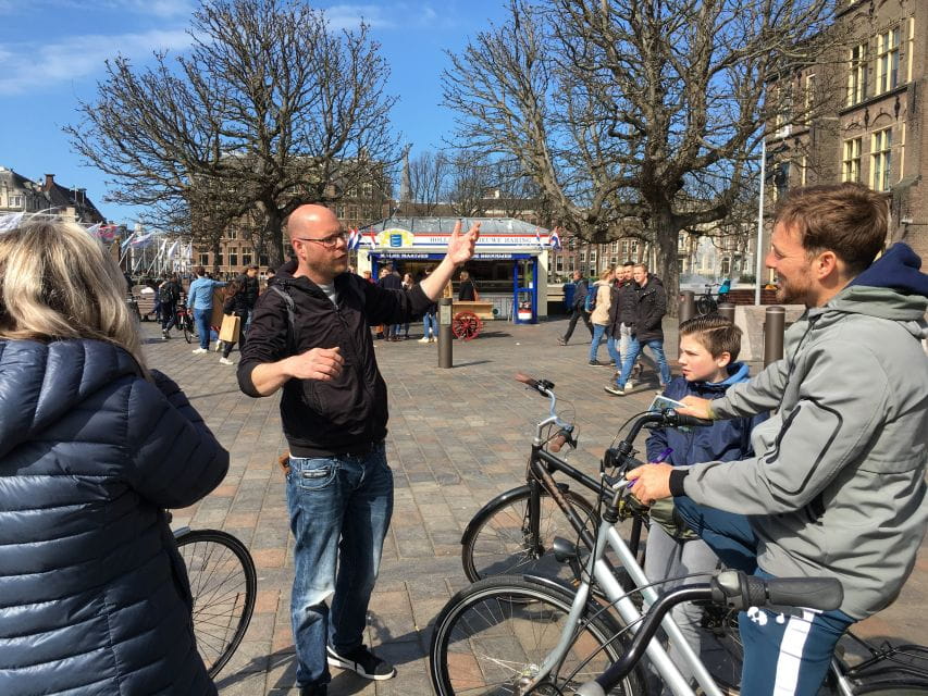The Hague: Highlights Bike Tour - Visiting Key Landmarks