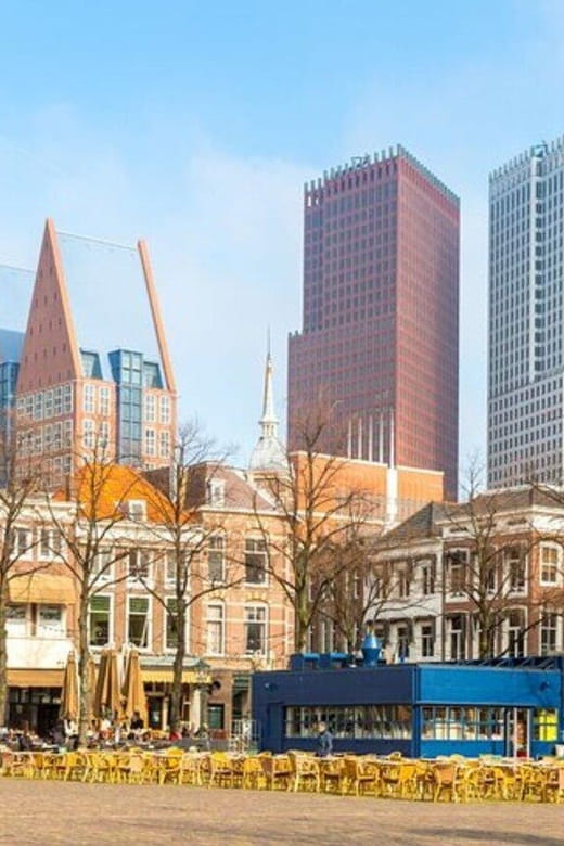 The Hague : Must-See attractions Private Walking Tour - Starting at Het Plein: First Impressions and Historical Context