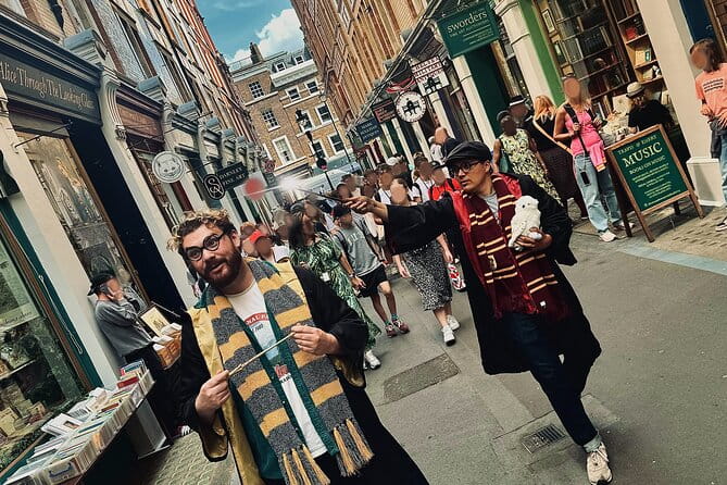 The Harry Potter Walking Tour with Potter-Vision - Exploring London Through Wizarding Eyes