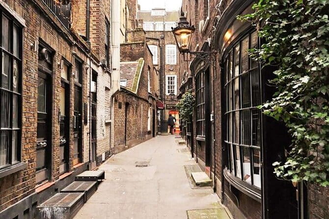 The Harry Potter Walking Tour with Potter-Vision - Who Will Love This Tour?