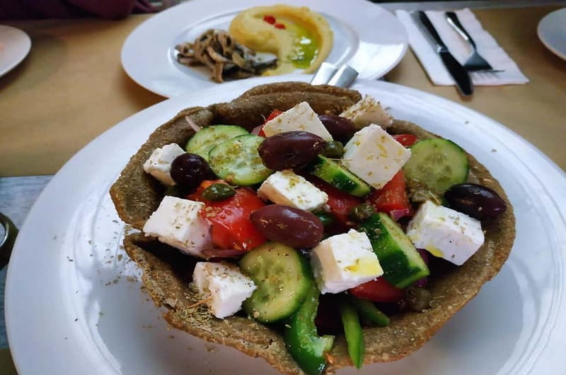 The Highlights of Athens Private Guided Tour with Lunch - Iconic Landmarks: Olympian Zeus, Zappeion, and the Stadium