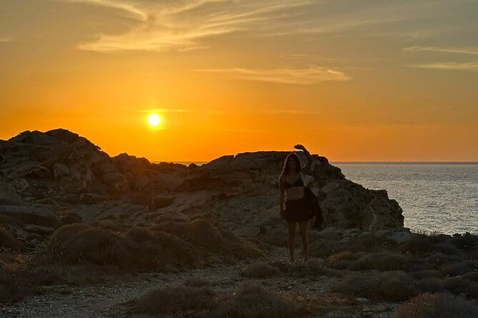 The Highlights of Santorini on a Mini Bus Daily Sunset Tour - FAQ