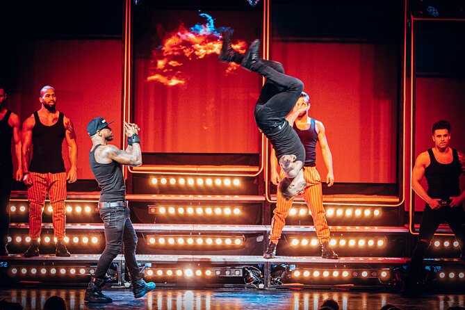 The Input Text "Sixx PAXX Theater Berlin" Can Be Translated to "Sixx PAXX Theater Berlin" in English - Key Points