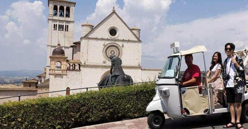The Life of Saint Francis Tour by Tuk Tuk: English & Spanish - Discovering Assisi on a Tuk-Tuk: A Practical and Authentic Approach