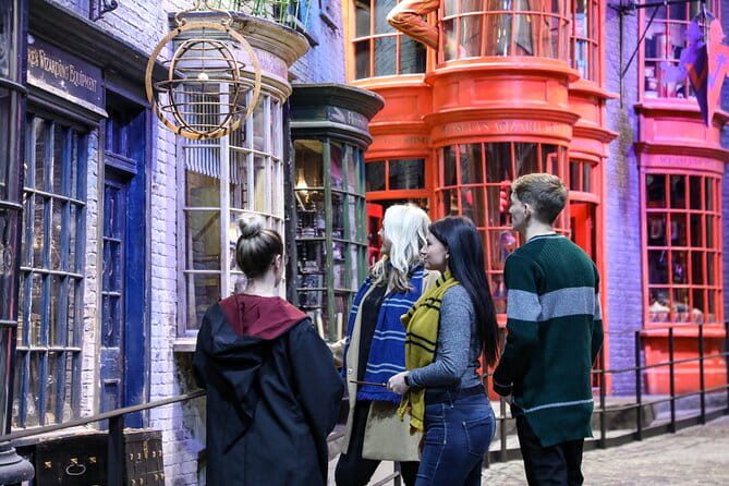 The Making of Harry Potter: Warner Bros. Studio Tour & Transfers - Key Points