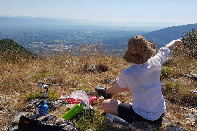 The morning Hike - Exploring the Morning Hike near Lucca: A Refreshing Nature Escape