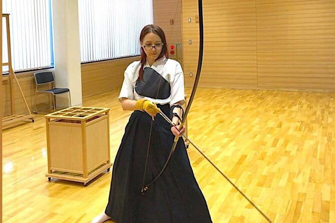 The Only Genuine Japanese Archery (Kyudo) Experience in Tokyo - Group Size and Participant Requirements